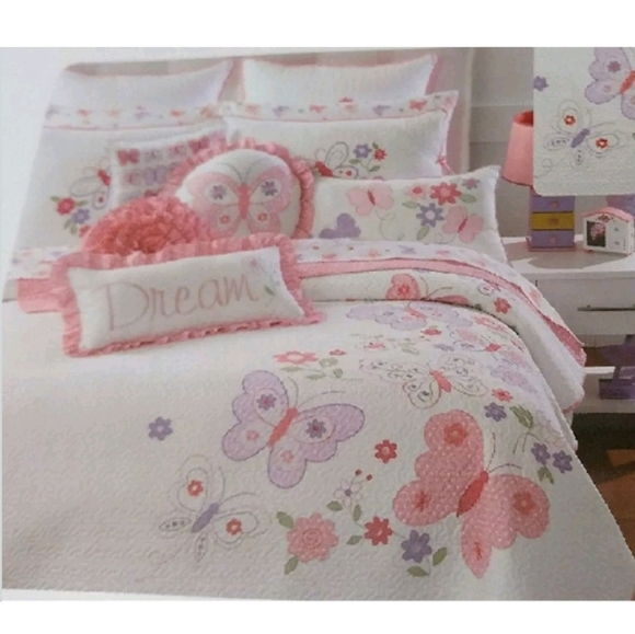 Bella Luxx Childrens Collection Butterfly Patchworth Quilt Bedding Full Blanket